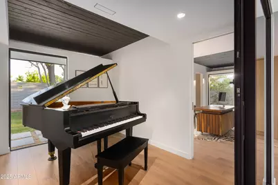 5311 E Mitchell Drive, Phoenix, AZ 85018 - Photo 18