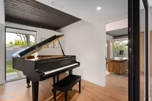 5311 E Mitchell Dr, Phoenix, AZ 85018 - Photo 18