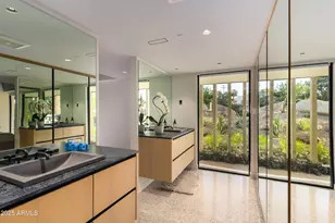 5311 E Mitchell Dr, Phoenix, AZ 85018 - Photo 14