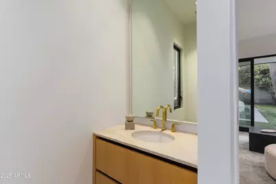 5311 E Mitchell Drive, Phoenix, AZ 85018 - Photo 30