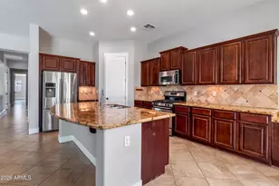 32718 N 18th Ln, Phoenix, AZ 85085 - Photo 18