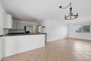 222 W Ivyglen St, Mesa, AZ 85201 - Photo 6