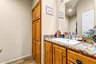 1425 N Evergreen St, Chandler, AZ 85225 - Photo 10