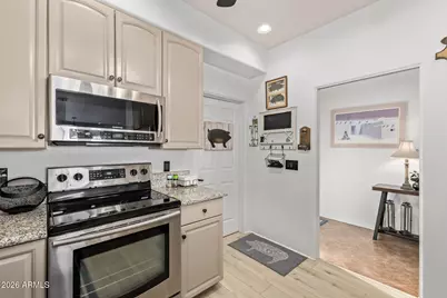 11880 N Saguaro Boulevard #201, Fountain Hills, AZ 85268 - Photo 8