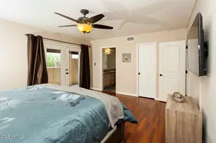 10008 N 33rd Pl, Phoenix, AZ 85028 - Photo 8