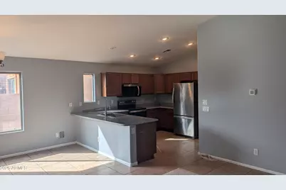 45 W Gold Dust Way, San Tan Valley, AZ 85143 - Photo 8