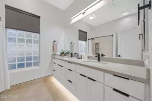 578 N Acacia Dr, Gilbert, AZ 85233 - Photo 48