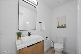 578 N Acacia Dr, Gilbert, AZ 85233 - Photo 54