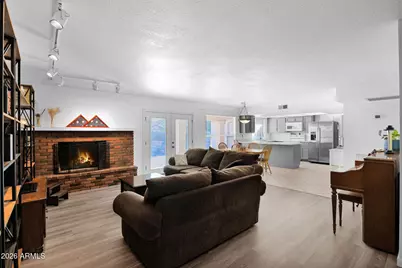 17837 N 75th Drive, Glendale, AZ 85308 - Photo 8