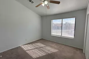 7801 N 44th Dr, Glendale, AZ 85301 - Photo 32