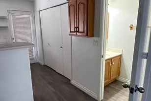 7801 N 44th Dr, Glendale, AZ 85301 - Photo 16