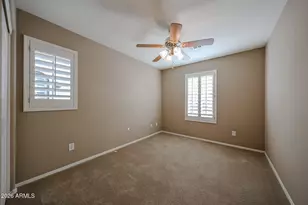 2725 E Mine Creek Rd, Phoenix, AZ 85024 - Photo 30