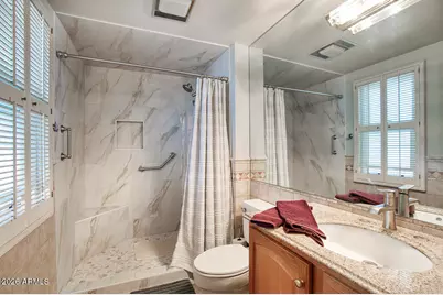 9815 W Lindgren Avenue, Sun City, AZ 85373 - Photo 22