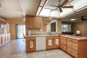 9815 W Lindgren Ave, Sun City, AZ 85373 - Photo 16