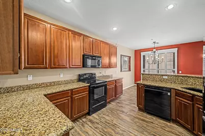 1519 N 80th Drive, Phoenix, AZ 85043 - Photo 4