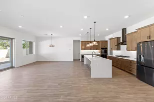 7584 W Evans Dr, Peoria, AZ 85381 - Photo 2