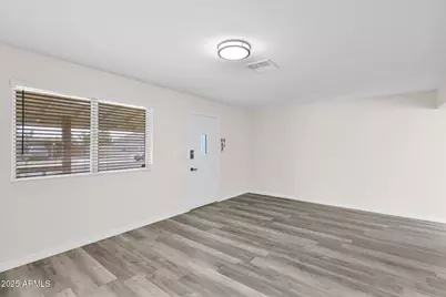 301 N 87th Street, Mesa, AZ 85207 - Photo 8