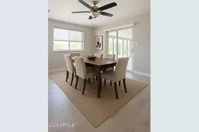 10510 W Camden Avenue, Sun City, AZ 85351 - Photo 6