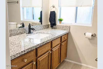 10510 W Camden Avenue, Sun City, AZ 85351 - Photo 12