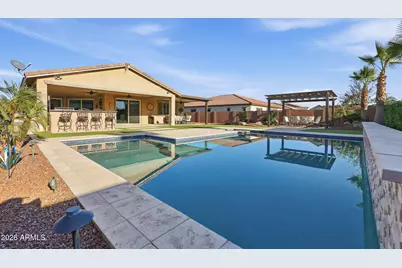 18335 W Wolf Street, Goodyear, AZ 85395 - Photo 40