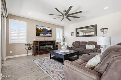 18335 W Wolf Street, Goodyear, AZ 85395 - Photo 8