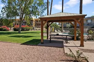 1111 E Turney Ave, Phoenix, AZ 85014 - Photo 14