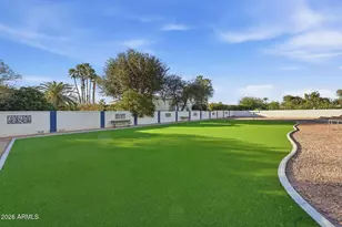 9026 N 67th St, Paradise Valley, AZ 85253 - Photo 4