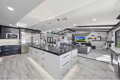 9026 N 67th Street, Paradise Valley, AZ 85253 - Photo 20