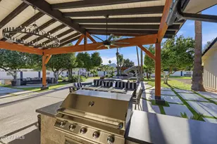 9026 N 67th St, Paradise Valley, AZ 85253 - Photo 28