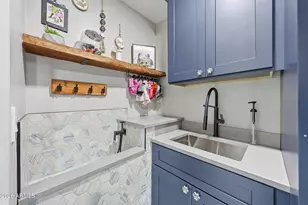 9026 N 67th St, Paradise Valley, AZ 85253 - Photo 54