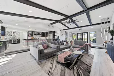 9026 N 67th Street, Paradise Valley, AZ 85253 - Photo 18