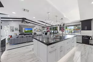 9026 N 67th St, Paradise Valley, AZ 85253 - Photo 18