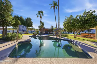 9026 N 67th Street, Paradise Valley, AZ 85253 - Photo 32