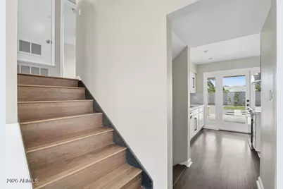 8437 E Thomas Road, Scottsdale, AZ 85251 - Photo 32