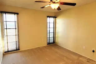 11005 W Kelso Dr, Sun City, AZ 85351 - Photo 14