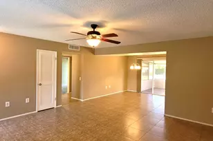 11005 W Kelso Dr, Sun City, AZ 85351 - Photo 12