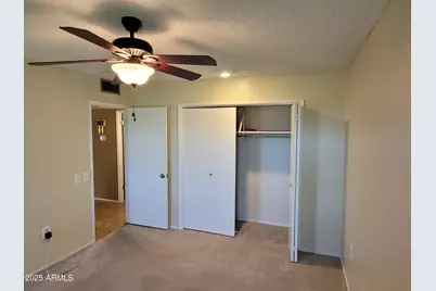 11005 W Kelso Drive, Sun City, AZ 85351 - Photo 12