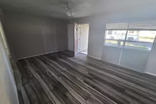 1880 S Coconino Dr, Apache Junction, AZ 85120 - Photo 2