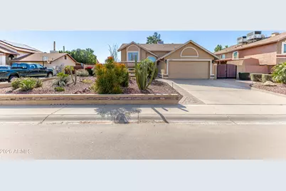 7543 W Surrey Avenue, Peoria, AZ 85381 - Photo 2