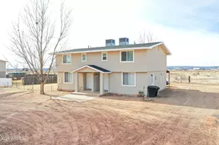 645 S Barlow St, Colorado City, AZ 86021 - Photo 2