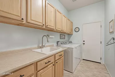 547 E Parkview Drive, Gilbert, AZ 85295 - Photo 42