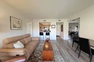 10330 W Thunderbird Blvd, Sun City, AZ 85351 - Photo 2