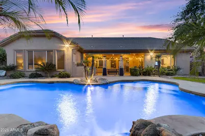 2004 E Canyon Place, Chandler, AZ 85249 - Photo 2