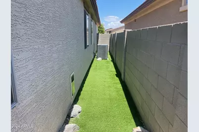 12219 W Tether Trail, Peoria, AZ 85383 - Photo 16