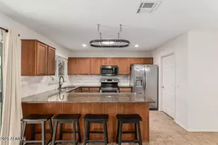 2411 E Alameda Dr, Tempe, AZ 85282 - Photo 10