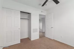 2411 E Alameda Dr, Tempe, AZ 85282 - Photo 20