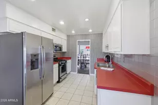 13809 N Blue Ridge Dr, Sun City, AZ 85351 - Photo 18