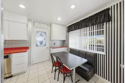 13809 N Blue Ridge Drive, Sun City, AZ 85351 - Photo 22