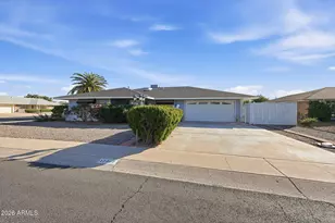 13809 N Blue Ridge Dr, Sun City, AZ 85351 - Photo 8