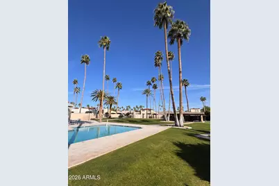 7660 E Highland Avenue, Scottsdale, AZ 85251 - Photo 14
